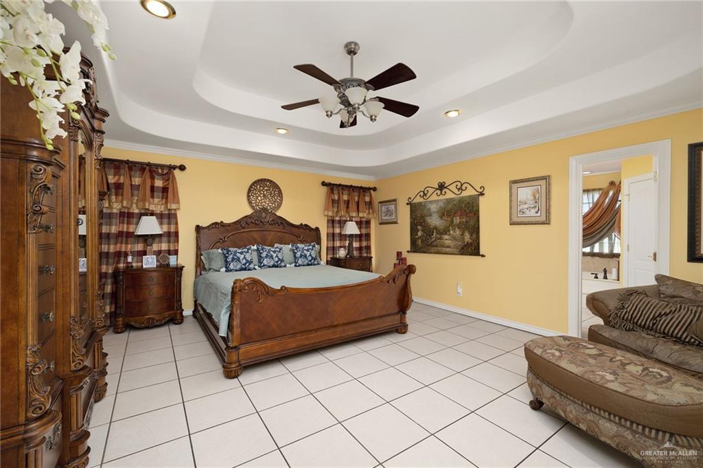 Photo 8 of 405 Anaqua Drive