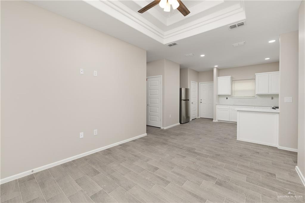 Photo 15 of 2612 Hayes Avenue