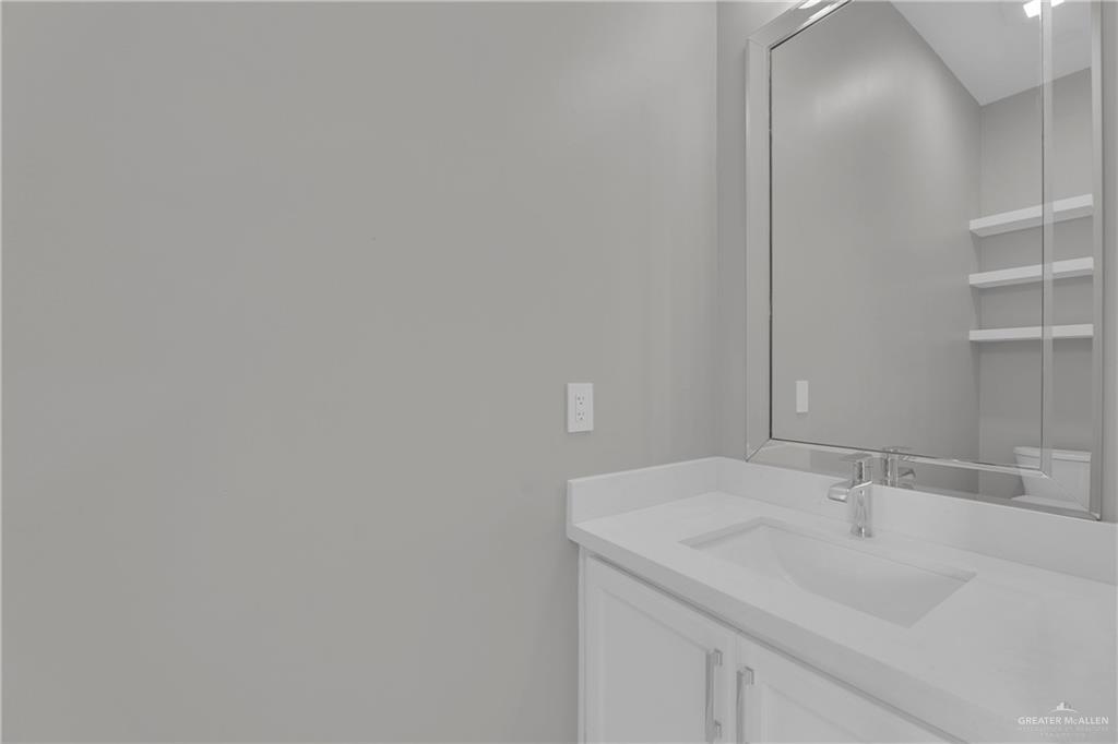 Photo 16 of 1302 Quartz Street
