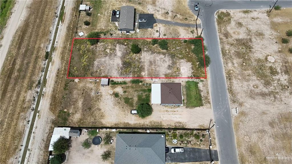 Photo 3 of 18221 Bluebelle Drive