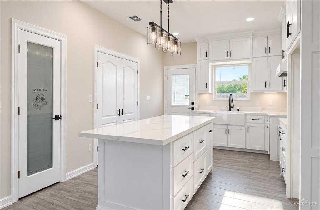 Photo 8 of 2616 Risotta Street