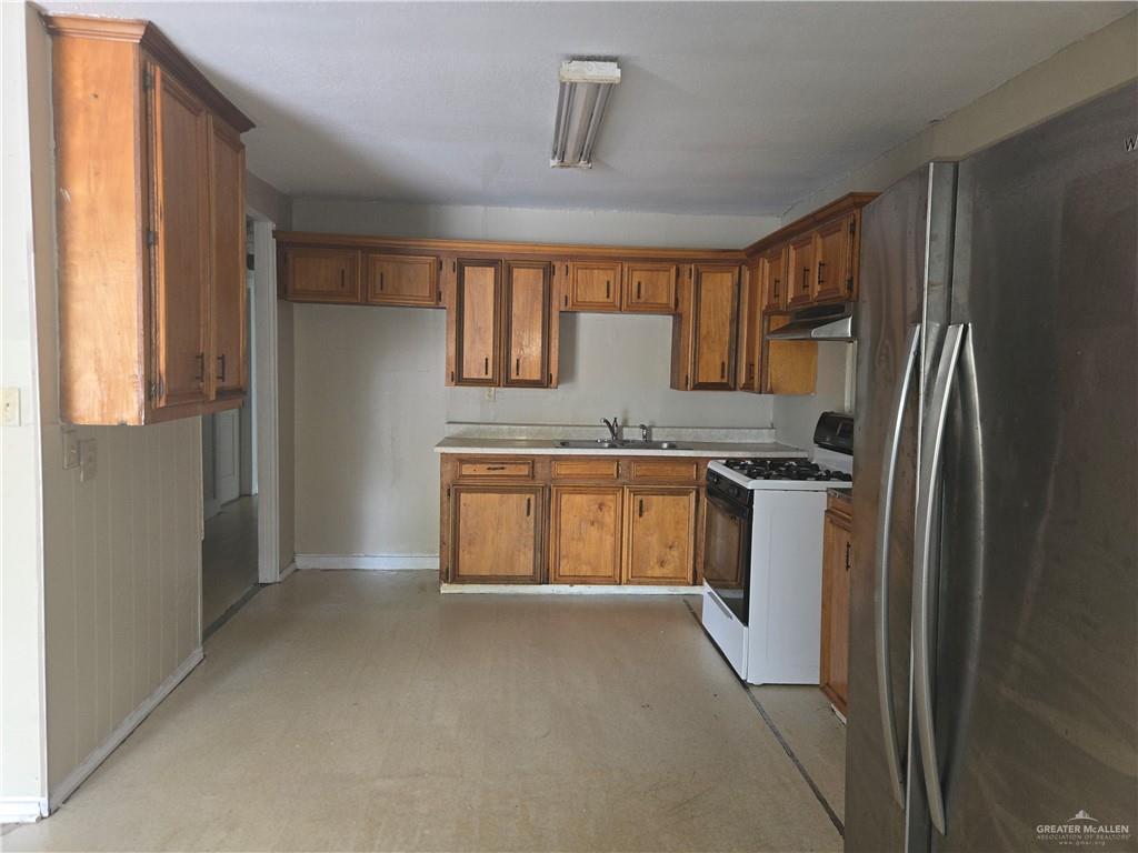 Photo 3 of 512 Bell Avenue