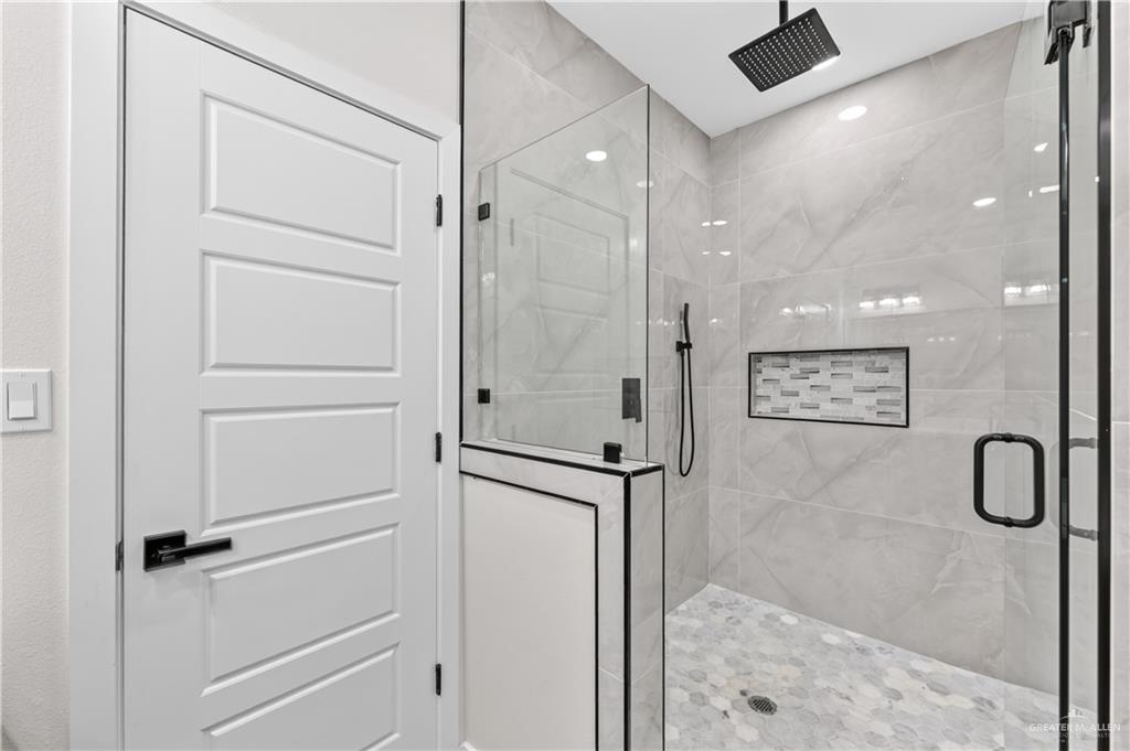 Photo 12 of 1729 Yaretzi Street