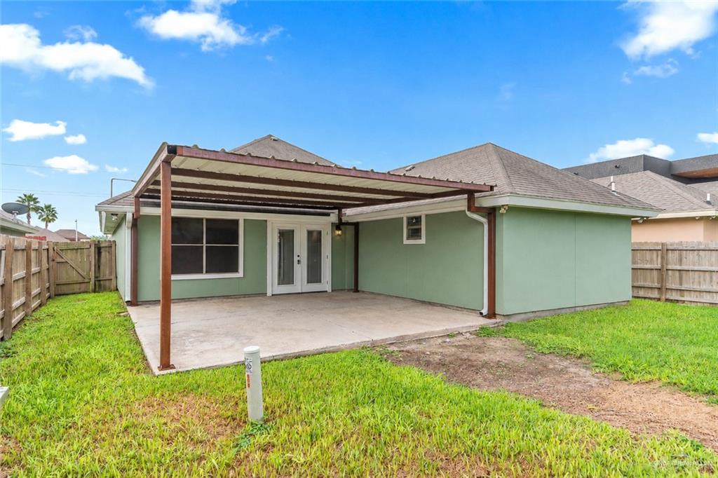 Photo 15 of 809 Azucar Avenue