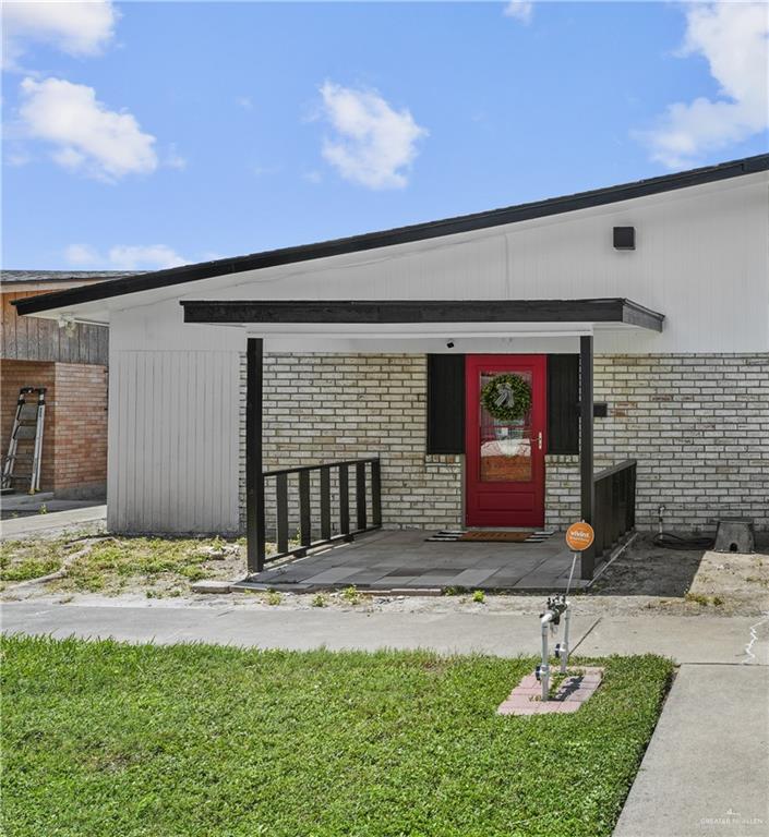 Photo 1 of 401 41st Street #16, McAllen