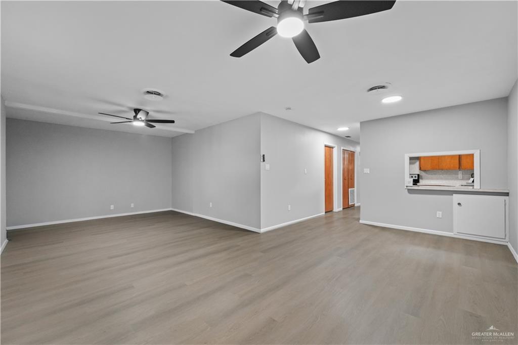 Photo 3 of 401 41st Street #16