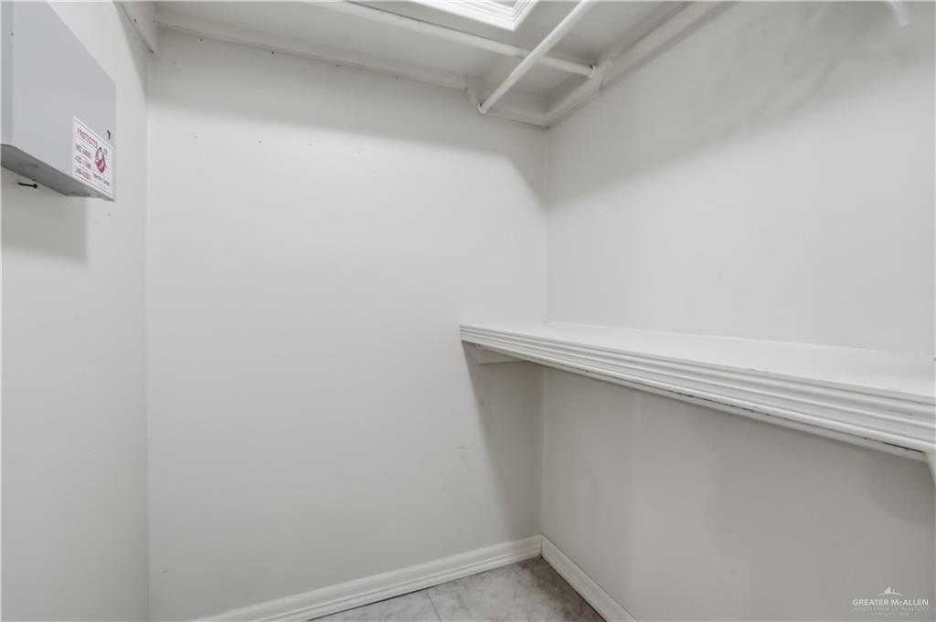 Photo 17 of 803 Grosbeak Avenue
