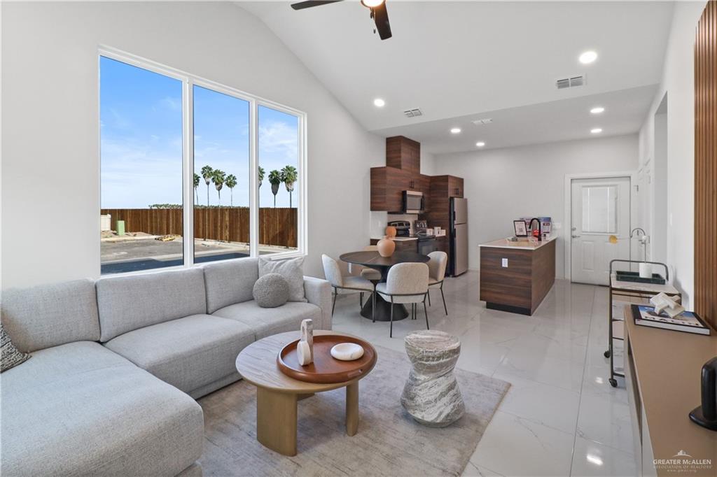 Photo 1 of 707 Coves Lane #4, Weslaco