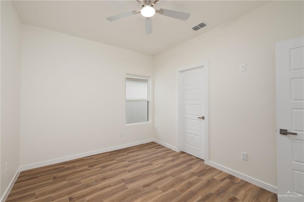 Photo 6 of 509 Onyx Avenue