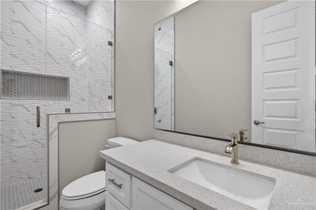 Photo 17 of 1313 Acacia Drive