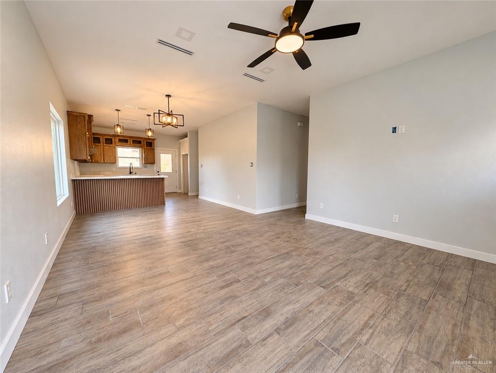 Photo 8 of 1108 Matamoros Street