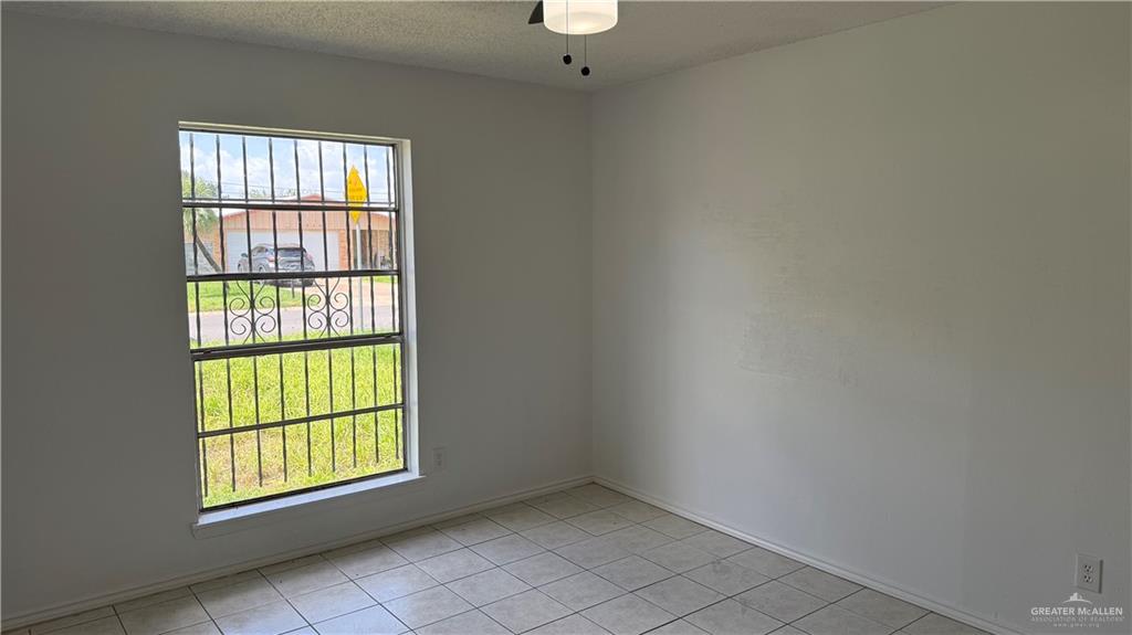 Photo 20 of 2221 Whitewing Avenue