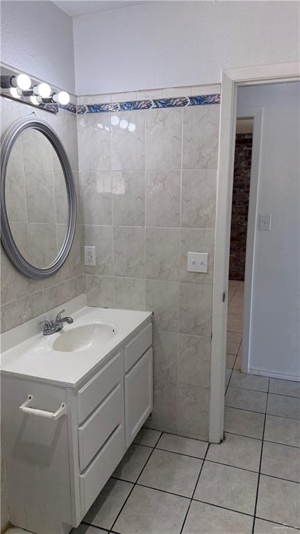 Photo 25 of 2221 Whitewing Avenue