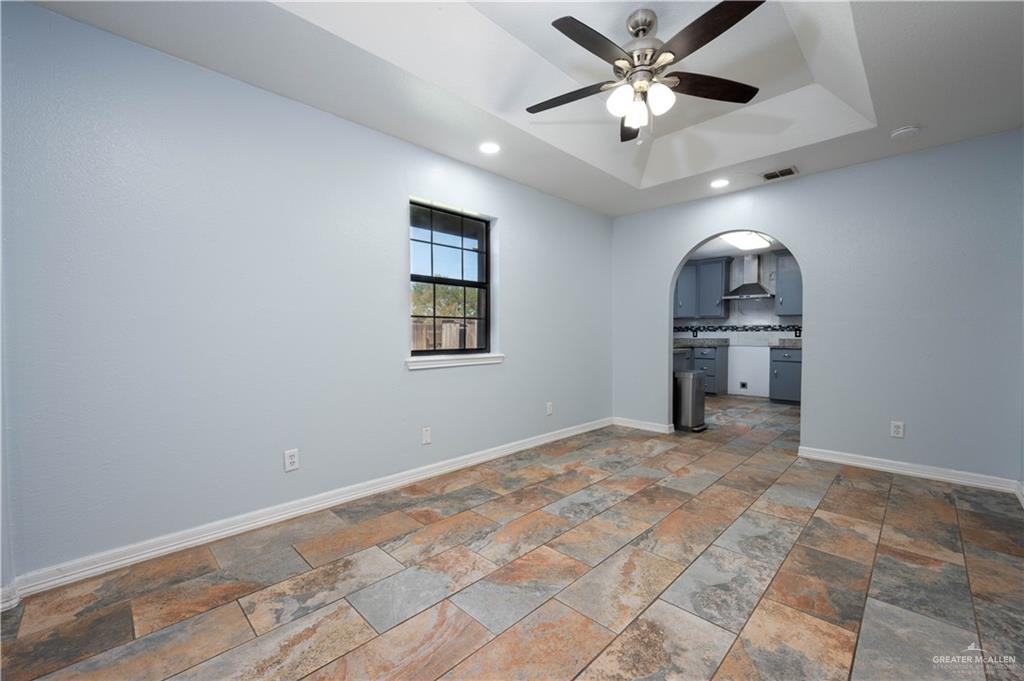 Photo 3 of 5906 Sunrise Boulevard