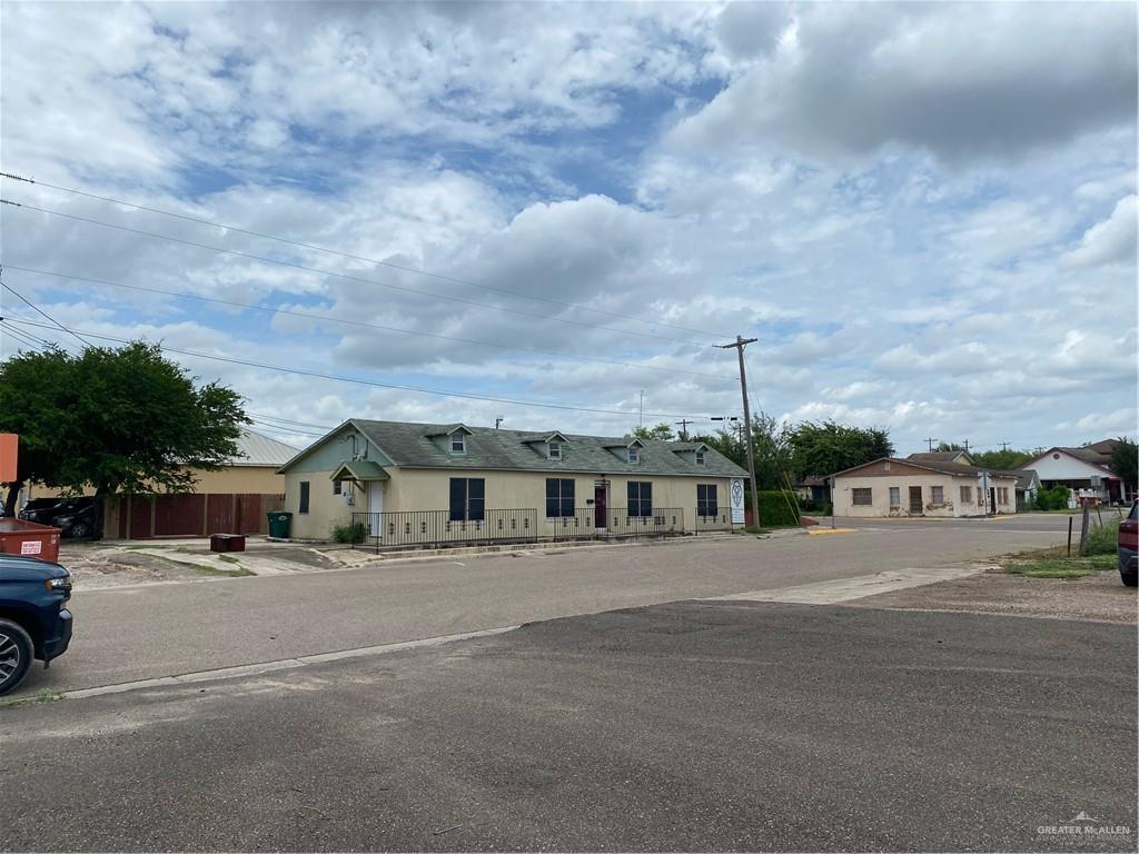 Photo 1 of 104 Texas Street, Rio Grande City