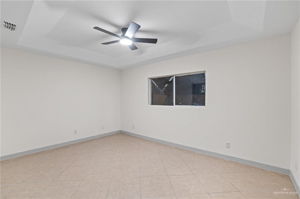 Photo 8 of 3008 Abbott Avenue