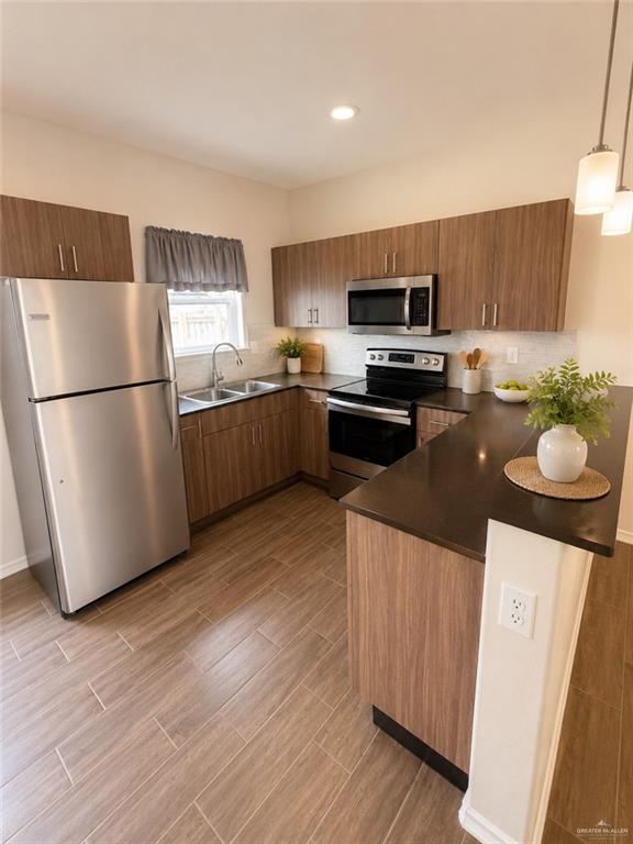 Photo 4 of 1601 Cortlandt Street #1