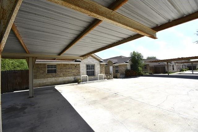 Photo 10 of 320 Albatross Avenue