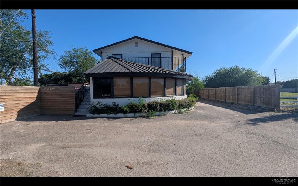 Photo 2 of 4901 Buddy Owens Boulevard #2