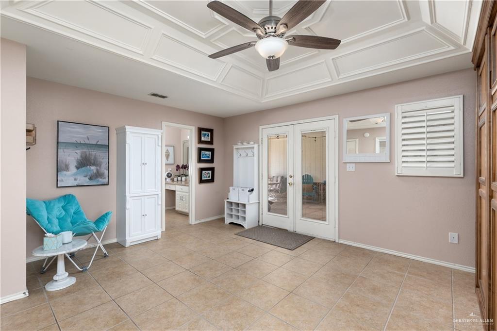 Photo 12 of 2732 Rhett Drive