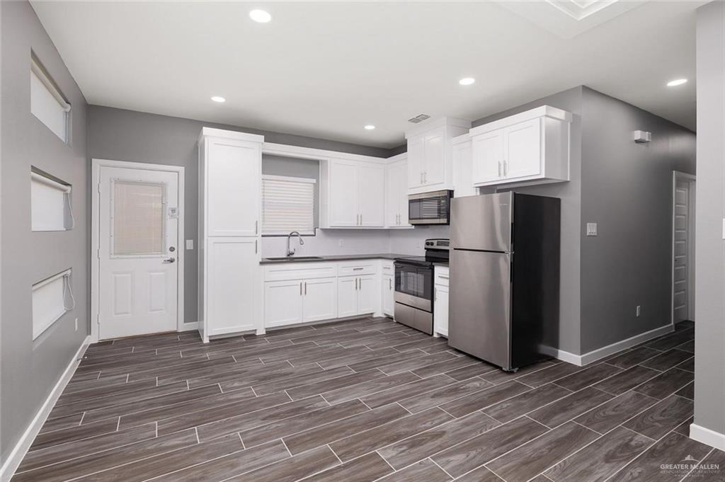 Photo 16 of 1709 Monaco Drive #1 & 4