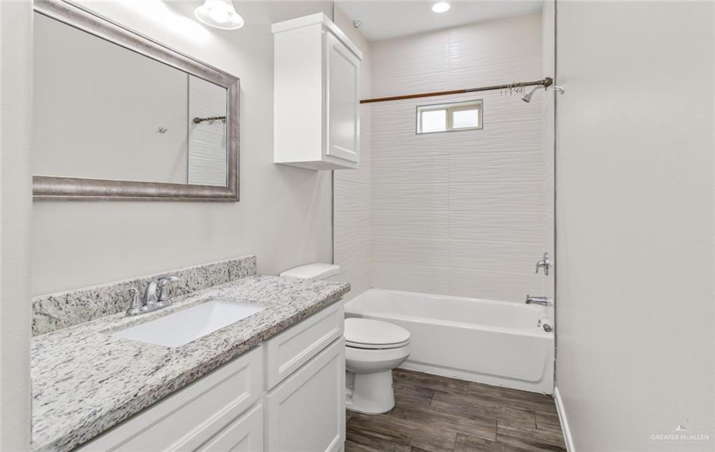Photo 6 of 904 Kentucky Street #4