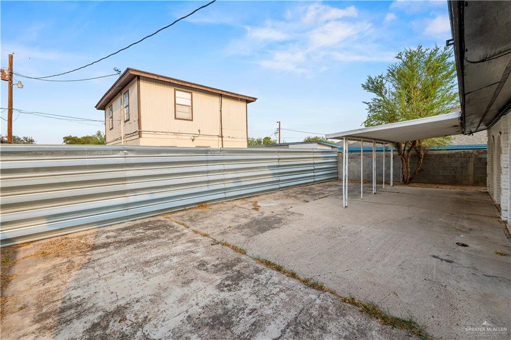 Photo 17 of 307 Cox Street