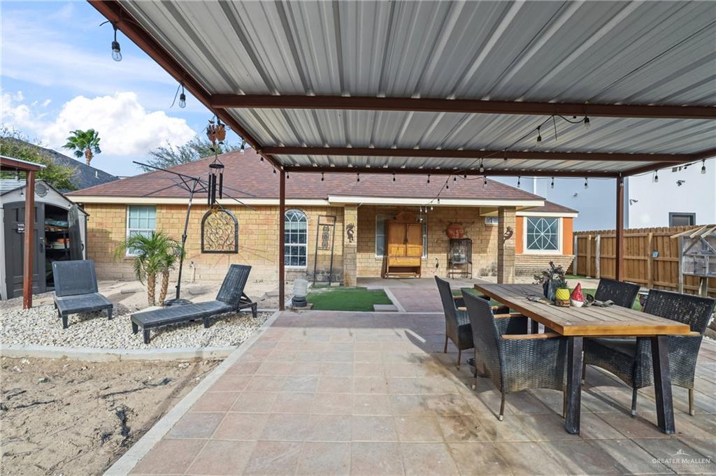Photo 17 of 3507 Mockingbird Avenue