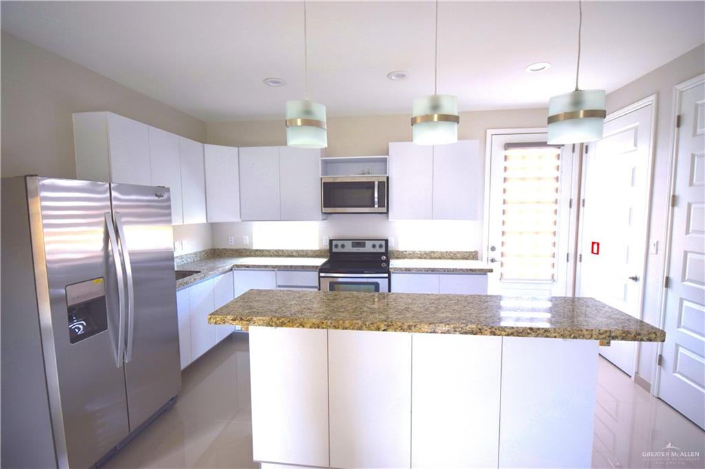 Photo 9 of 1202 Upas Drive
