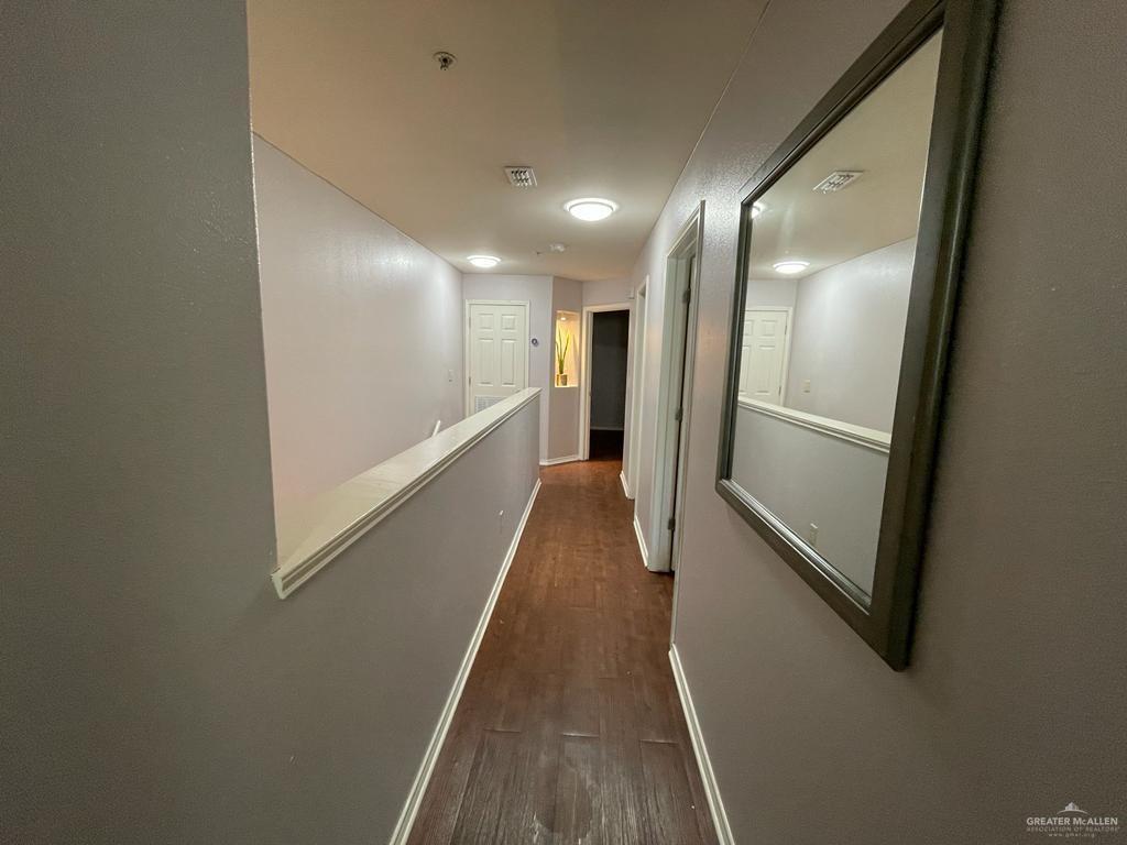Photo 7 of 411 48th Lane #2