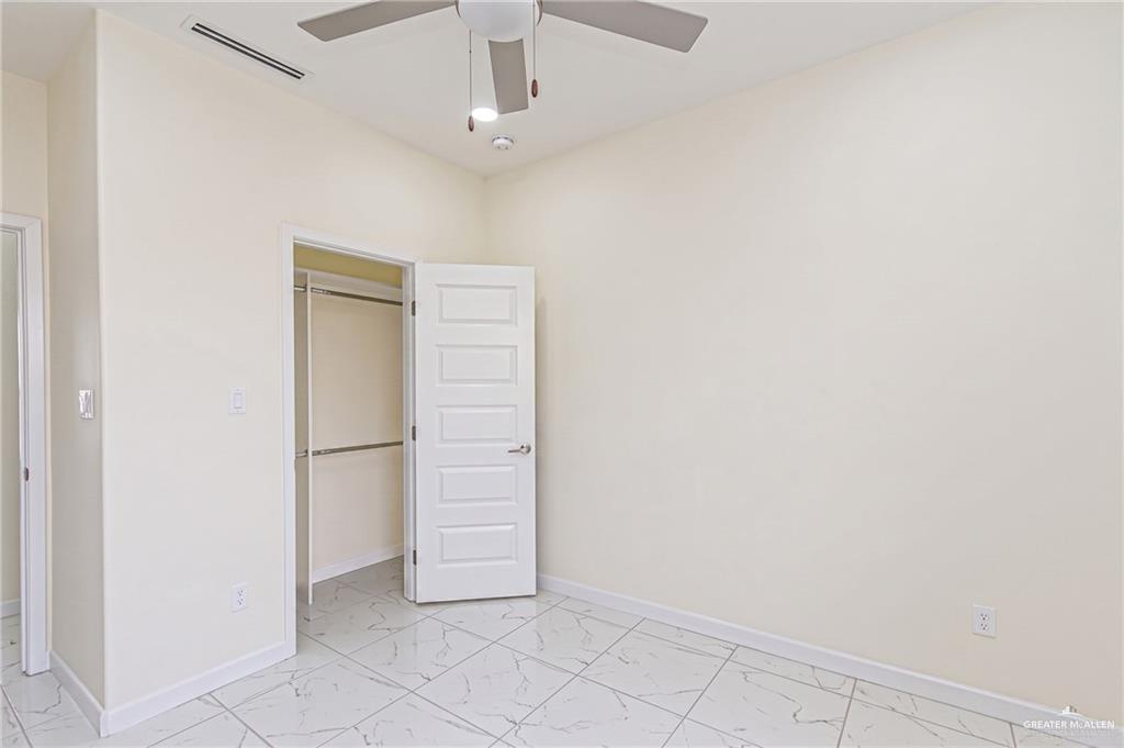 Photo 7 of 2513 Hilltop Avenue