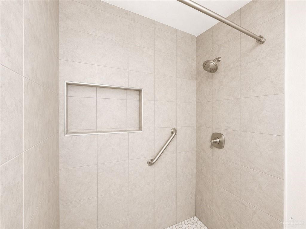 Photo 17 of 1620 Dulcinea Avenue