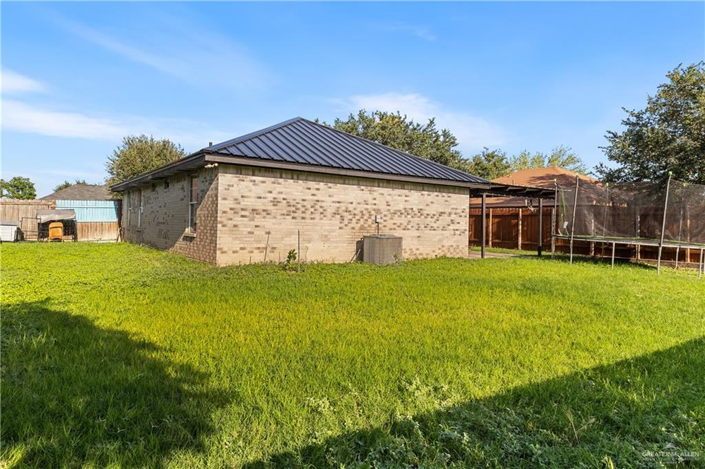 Photo 19 of 4005 Aleli Street