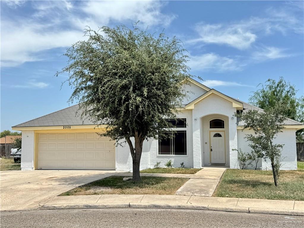 Photo 1 of 2005 Gardenia Avenue, Hidalgo