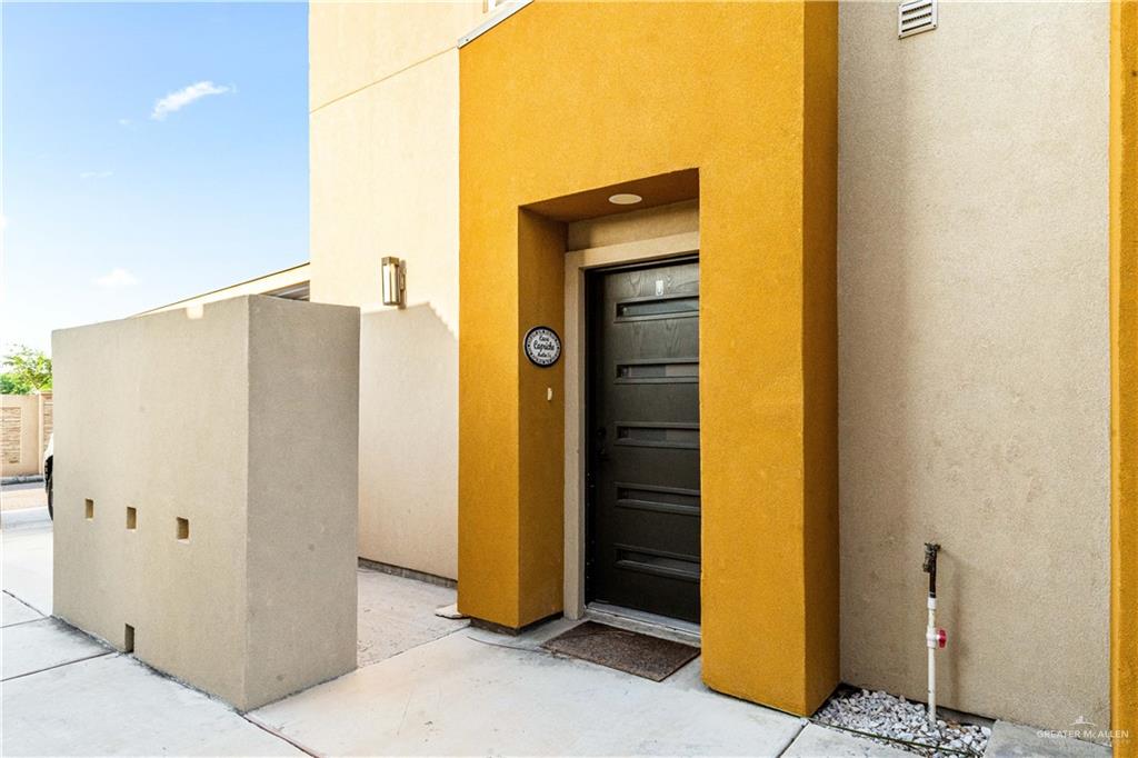 Photo 14 of 1213 Daffodil Avenue #D