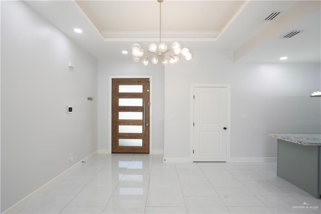 Photo 7 of 2831 Garman Street