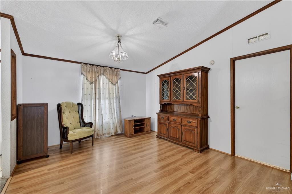 Photo 5 of 405 Citrus Circle