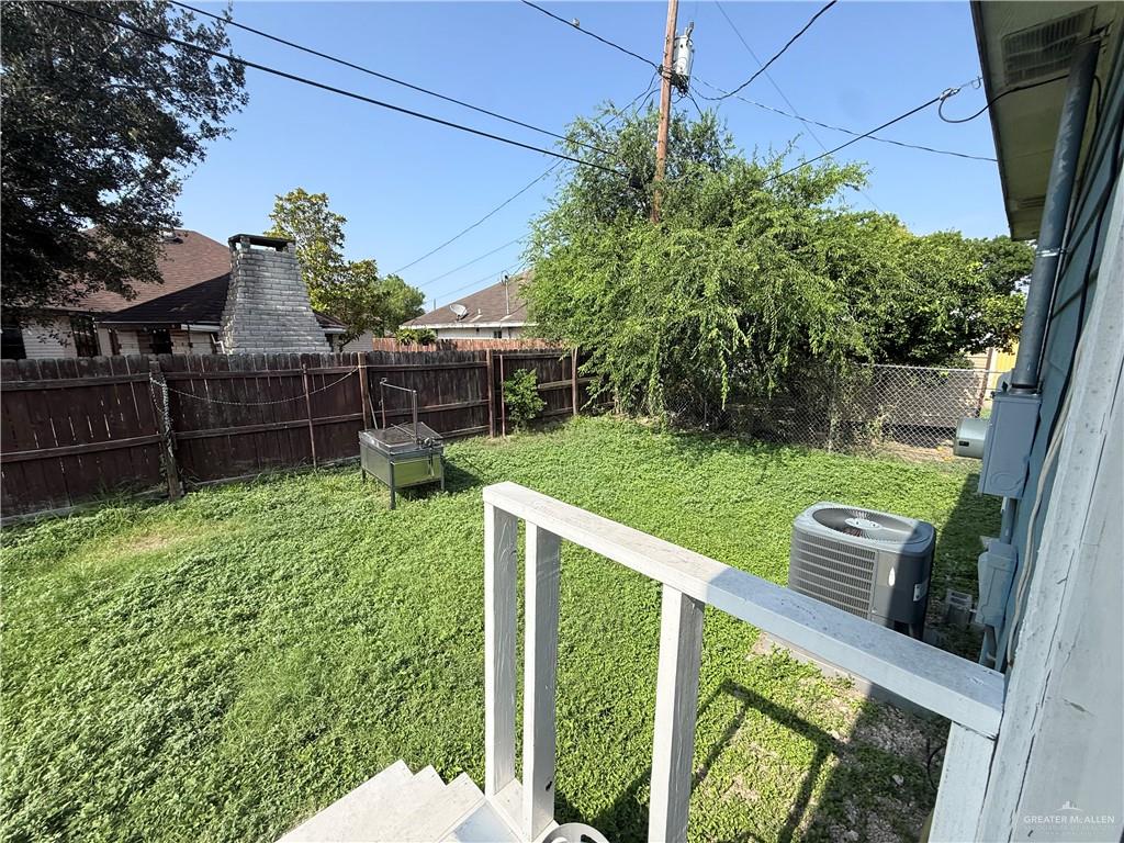 Photo 22 of 2206 Nueces Street