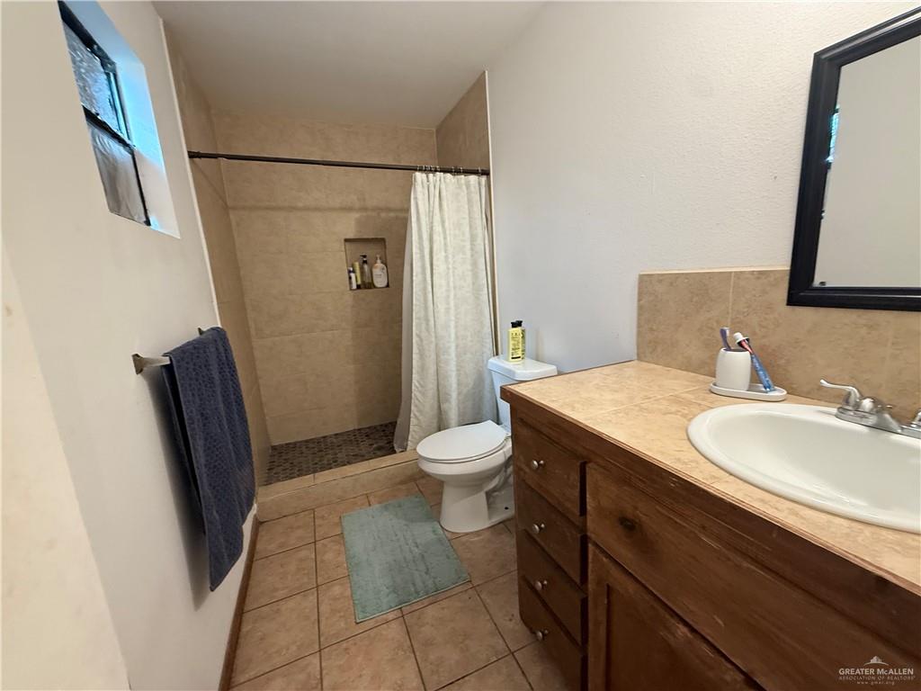 Photo 9 of 2206 Nueces Street