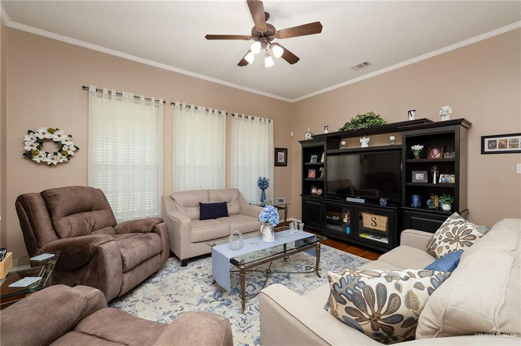 Photo 3 of 7414 16th Lane