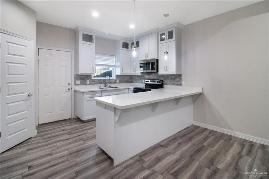 Photo 2 of 1634 Playa Drive #3