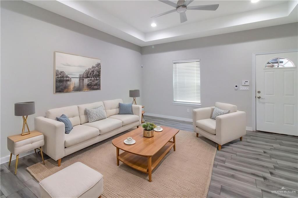 Photo 4 of 1634 Playa Drive #3