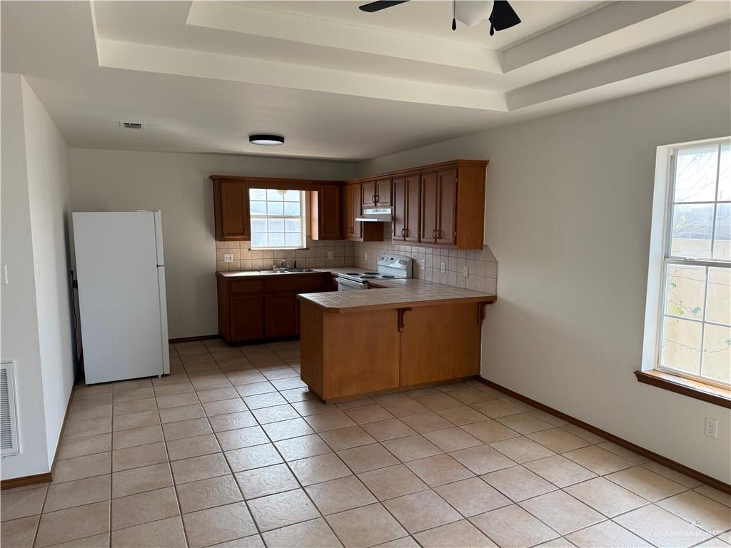 Photo 7 of 3803 Clavel Street