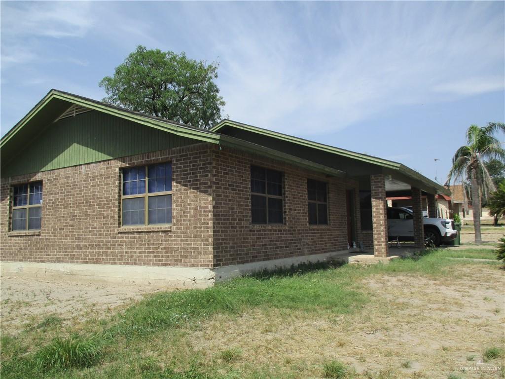 Photo 18 of 243 Teodora Drive