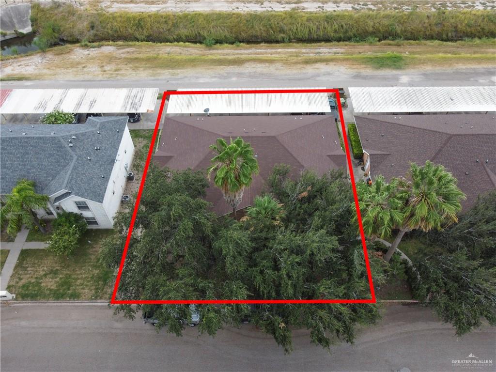 Photo 8 of 2106 Kimberly Lane