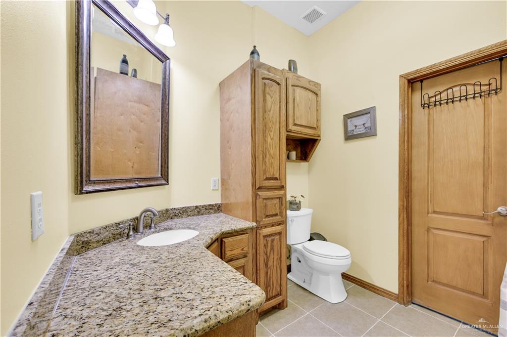 Photo 9 of 1012 Carolina Avenue