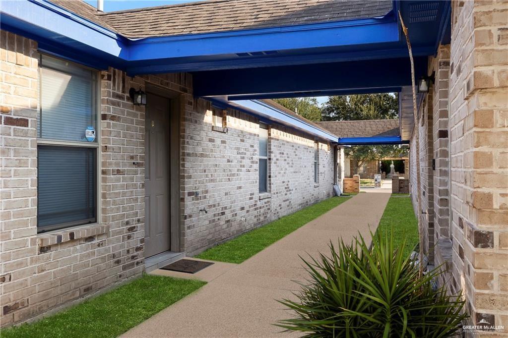 Photo 9 of 3115 Diamondhead Avenue