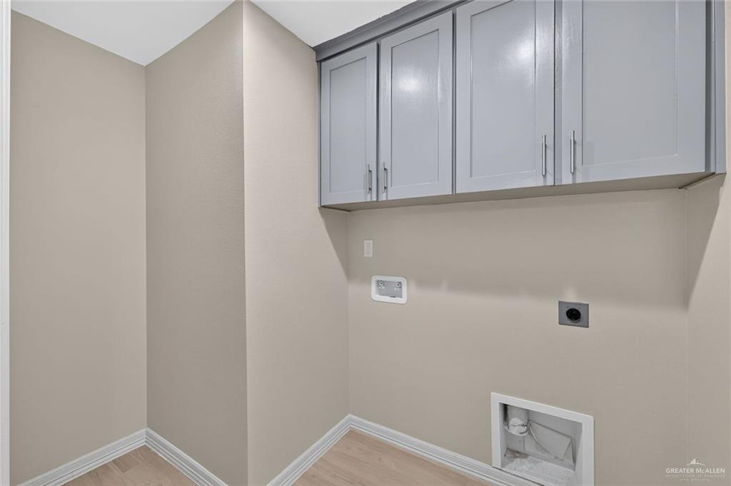 Photo 18 of 3420 McGrady Street