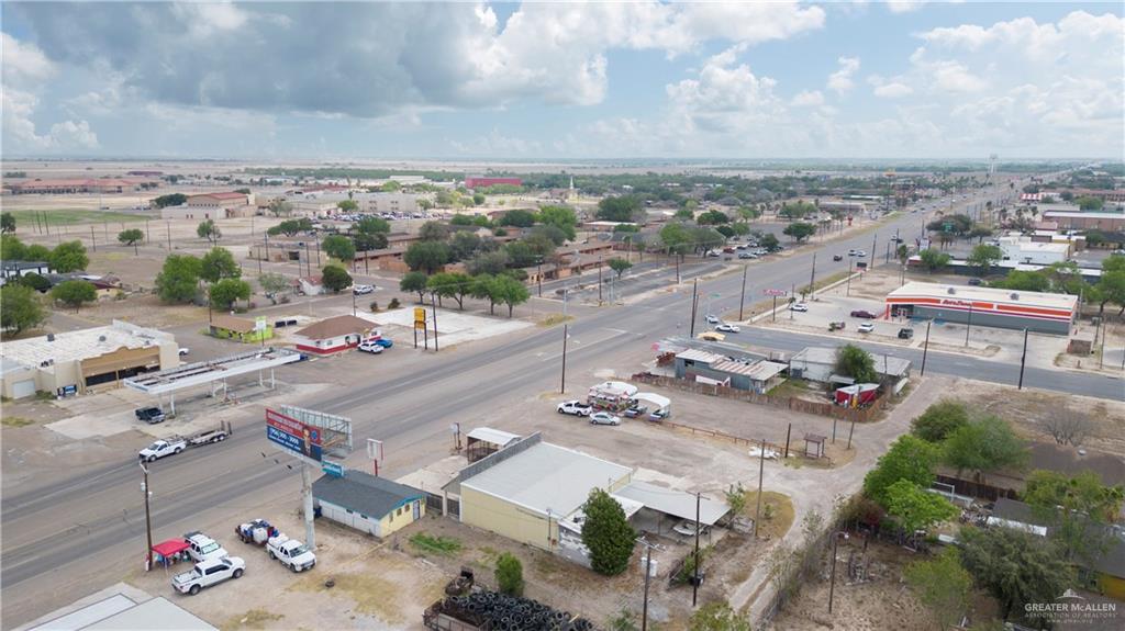 Photo 6 of 121 Expressway 83