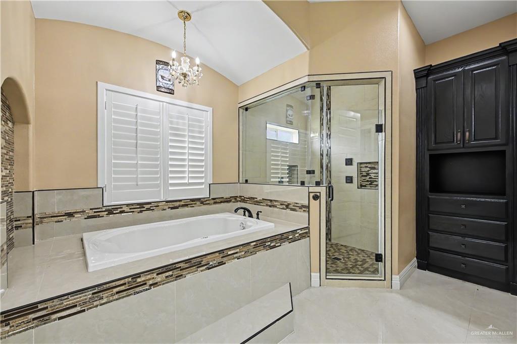 Photo 22 of 1501 Gardenia Street